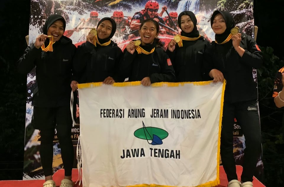 Atlet arung jeram Banjarnegara sukses sumbangkan dua emas untuk FAJI Jateng dalam Kejurnas di Bali.