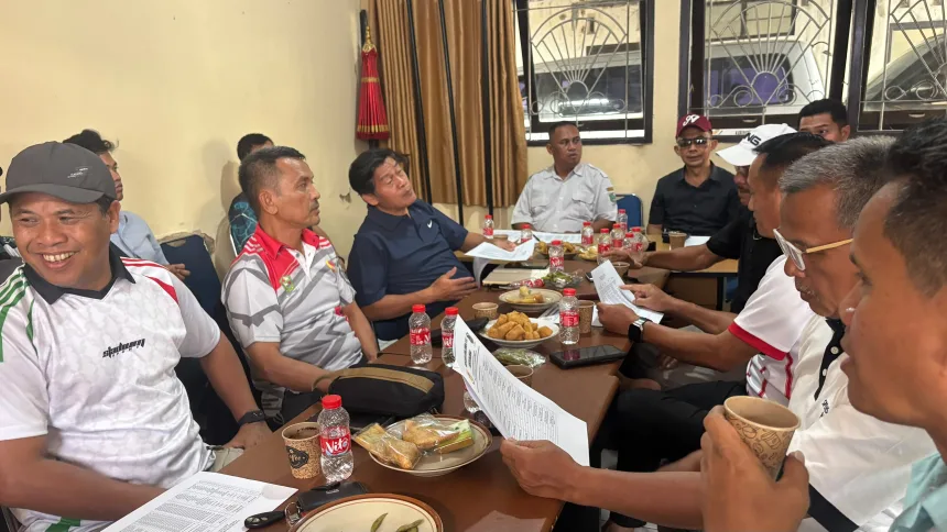 KONI Banjarnegara saat menggelar rapat koordinasi terkait kesiapan keberangkatan menuju Porprov Jateng 2026